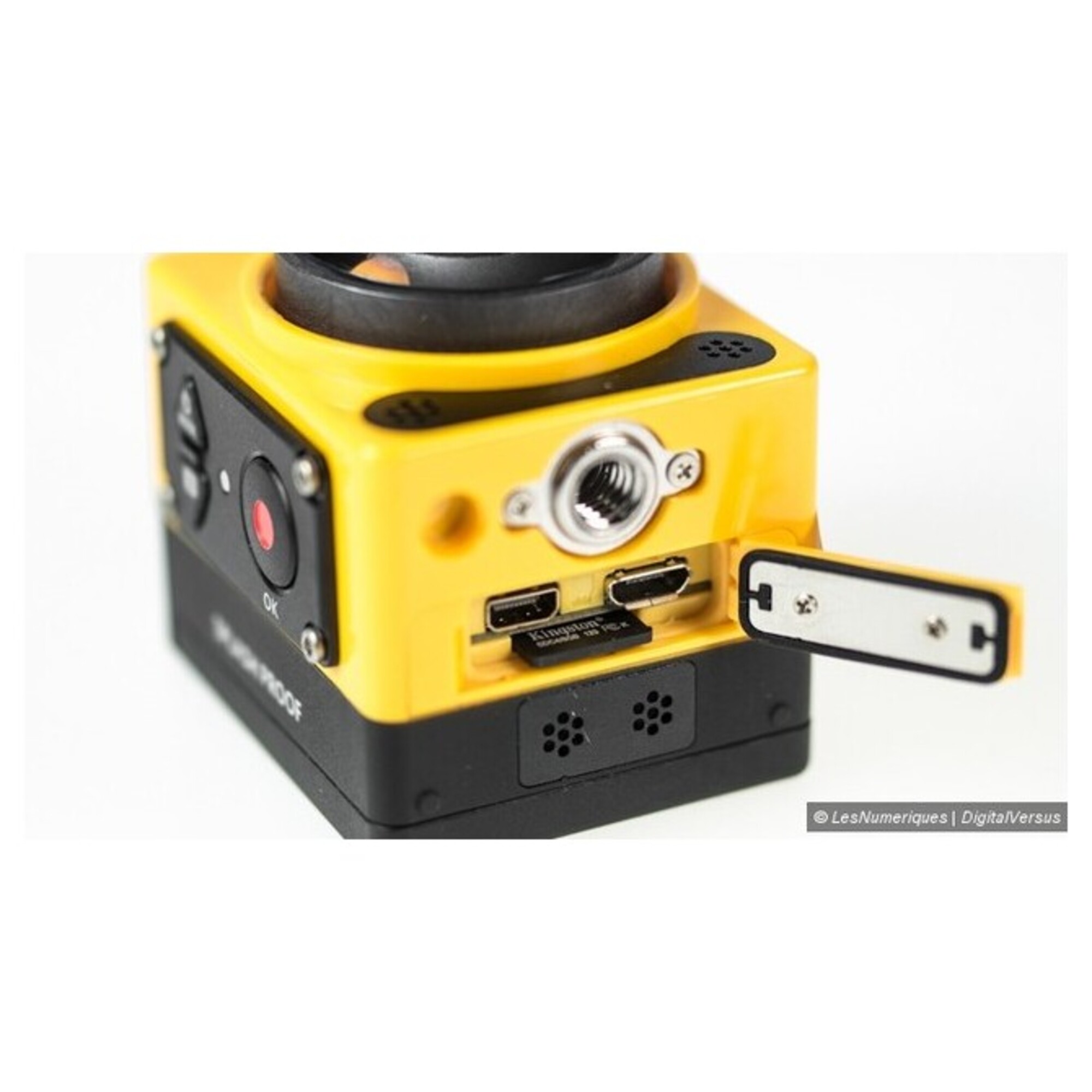 KODAK Pixpro SP360 17,52 MP Full HD CMOS 25,4 / 2,33 mm (1 / 2.33 ), Jaune - Pack Extrême - Excellent état