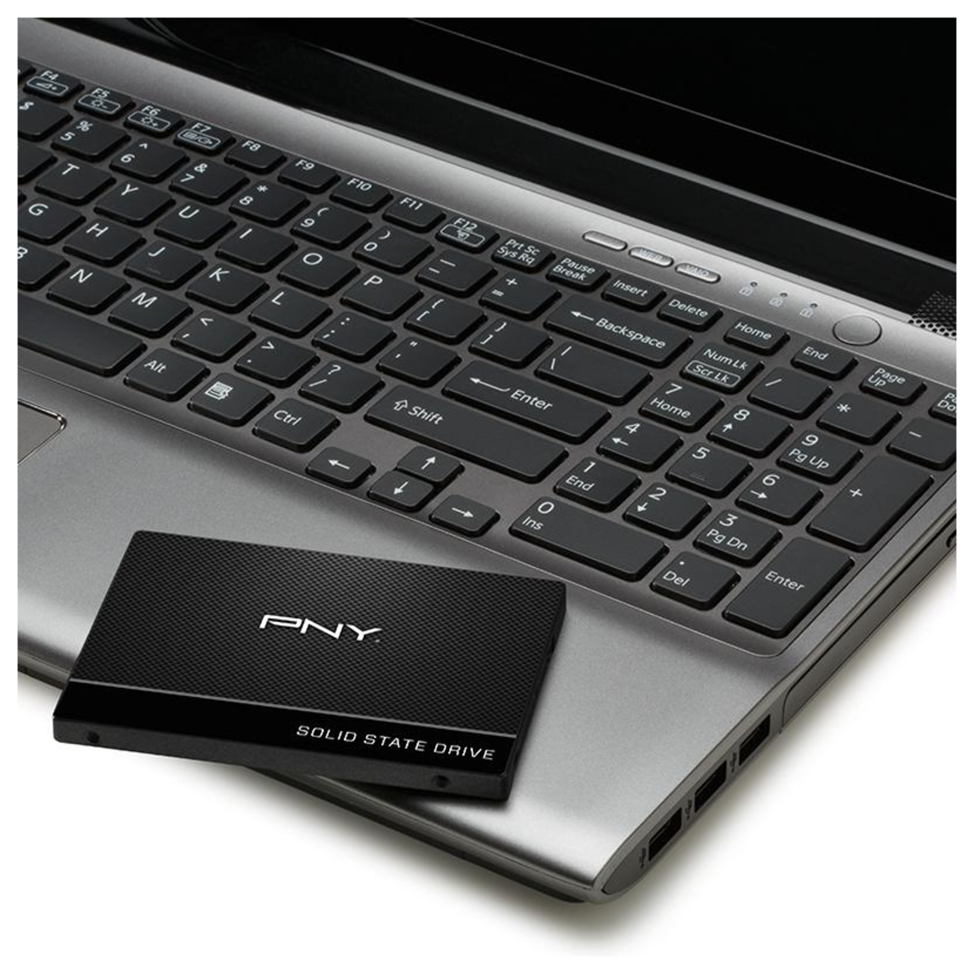PNY CS900 960 Go 2.5 Série ATA III 3D TLC NAND Neuf - vue 2