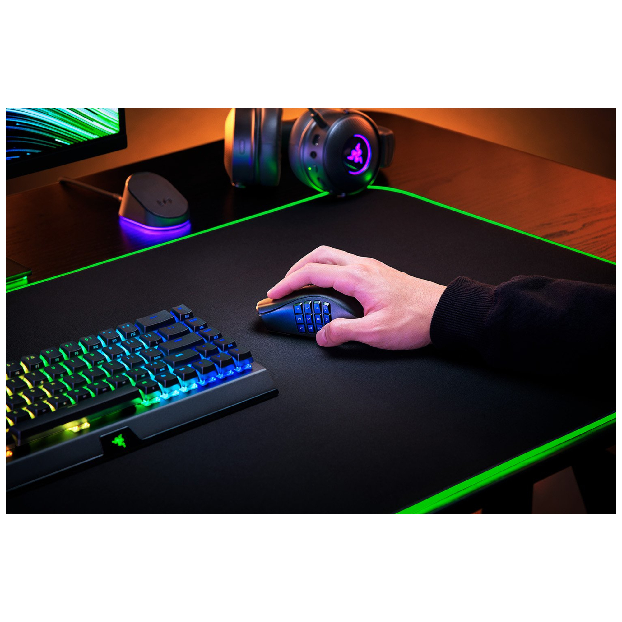 Razer Naga V2 Pro souris Droitier RF Wireless + Bluetooth + USB Type-C Optique 30000 DPI - Neuf