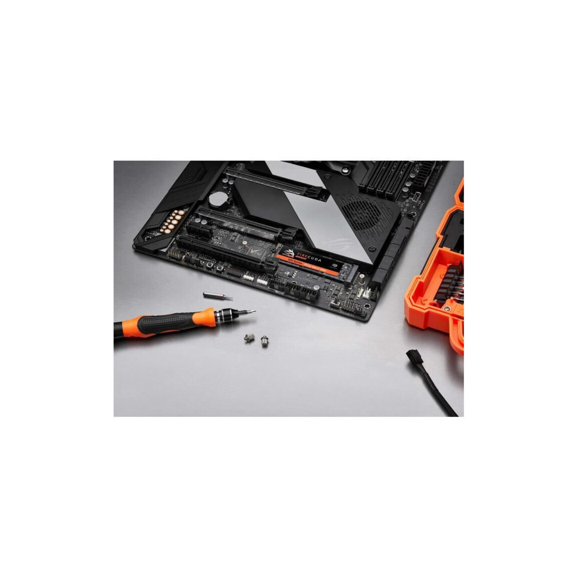 Seagate FireCuda 520 .2 PCI Express 4.0 NVMe 3D TLC Neuf - vue 3